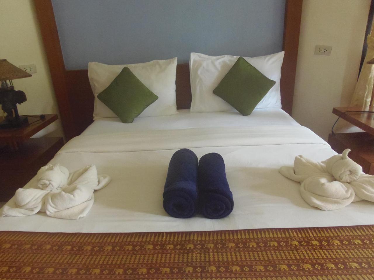 Sea Sand Sun Resort, Lanta Island Koh Lanta Bagian luar foto